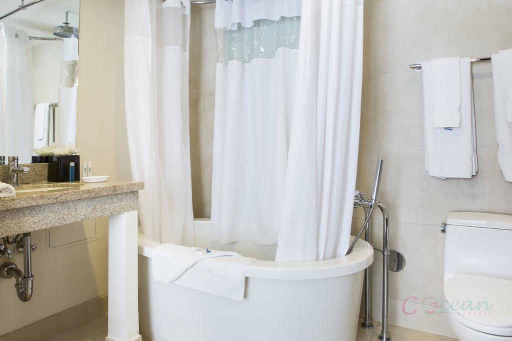 C Ocean Rentals At Strand Ocean Drive (Adults Only) 迈阿密海滩 外观 照片