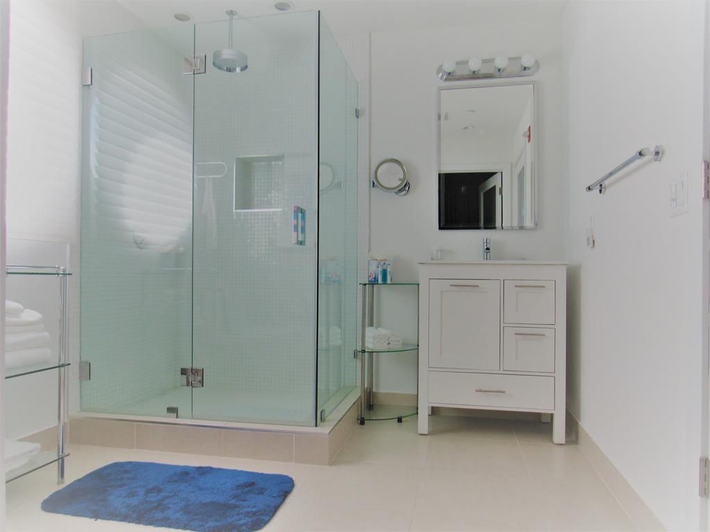 C Ocean Rentals At Strand Ocean Drive (Adults Only) 迈阿密海滩 外观 照片